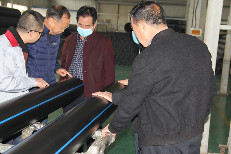 三门峡市陕州区水利局张局长,自来水公司赵总经理等人莅临陕西公海7108线路实业公司考察指导工作 三门峡市陕州区水利局张局长,自来水公司赵总经理等人莅临陕西公海7108线路实业公司考察指导工作